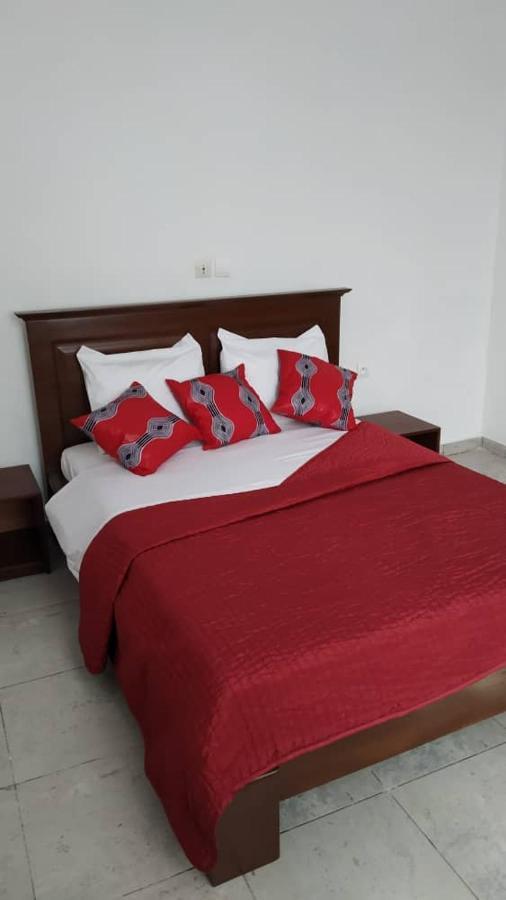 Residence Romiace Kribi Bagian luar foto