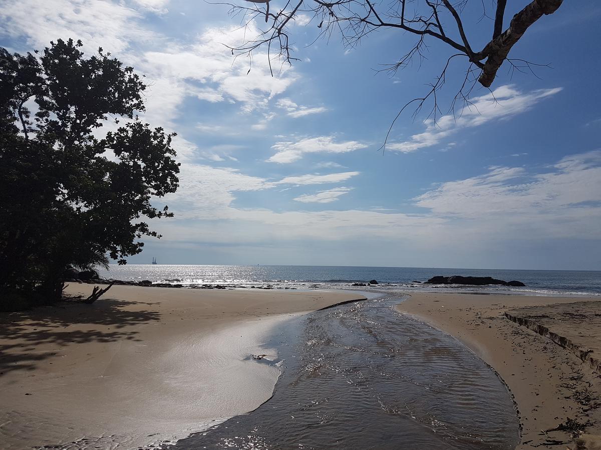 Residence Romiace Kribi Bagian luar foto